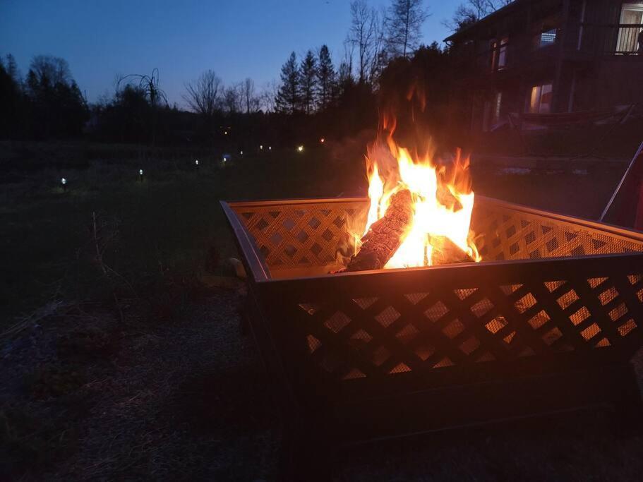 Marshmallow Home Gilmour Екстериор снимка